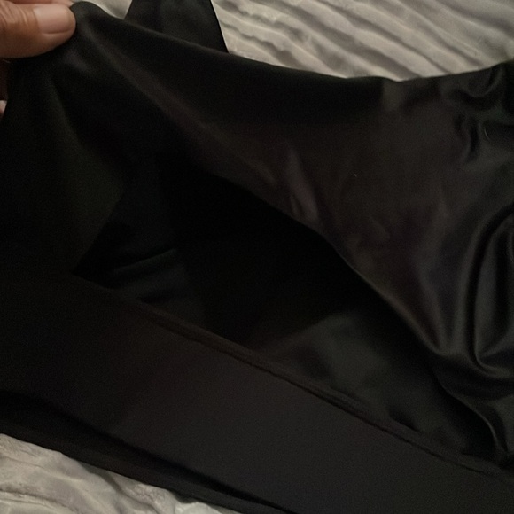 RVCA - Picture 6 of 8